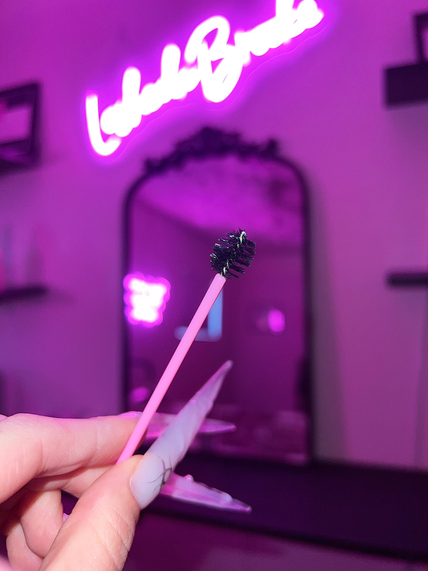 𝐏𝐈𝐍𝐊 𝐑𝐎𝐔𝐍𝐃 𝐒𝐏𝐎𝐎𝐋𝐈𝐄𝐒