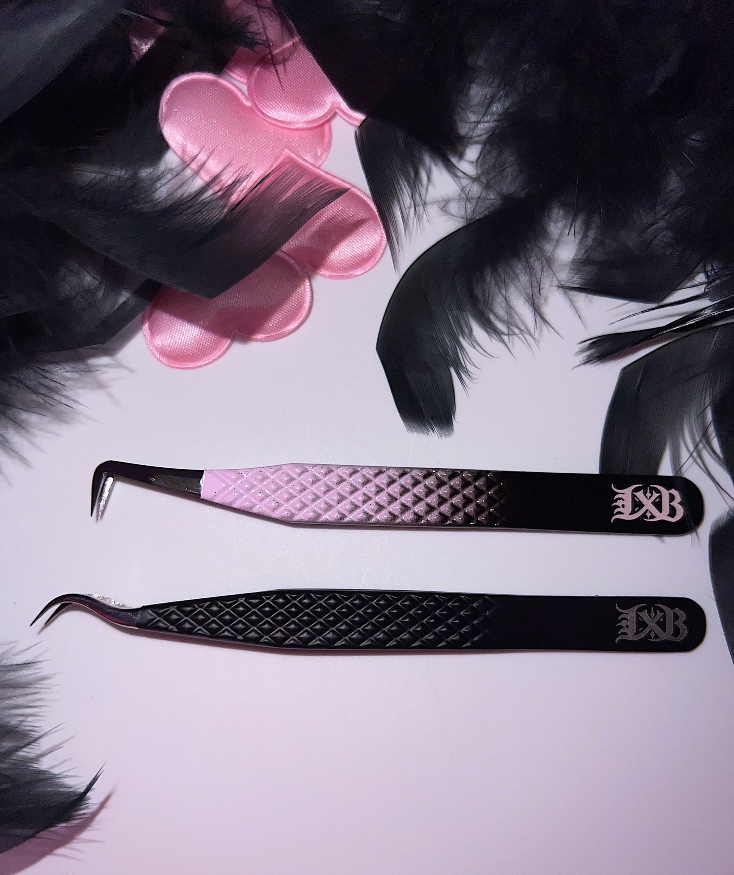 PINK POISON - BOOT TWEEZERS ♡︎